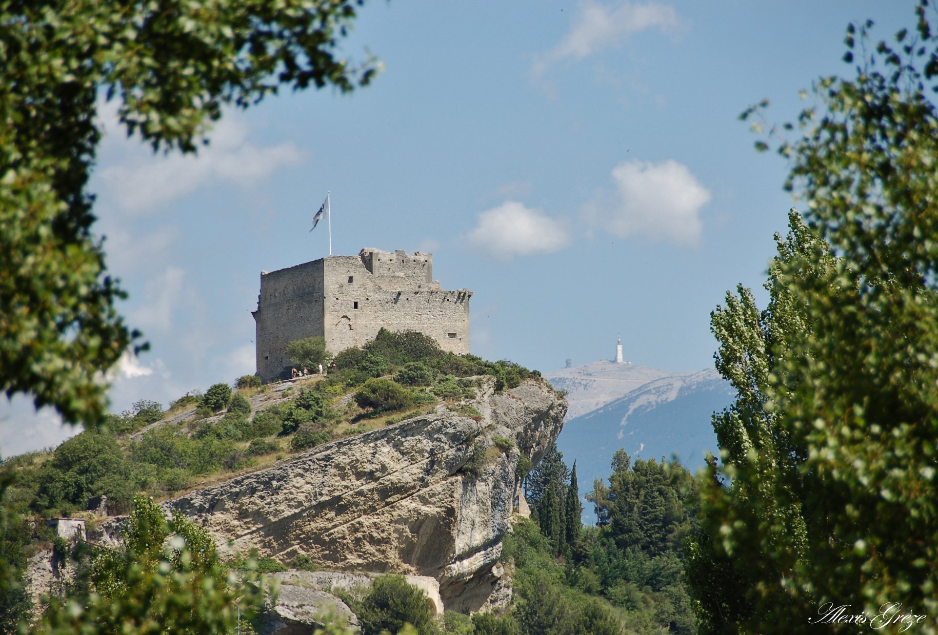 Blick auf den Mont Ventoux von Vaison-la-Romaine
