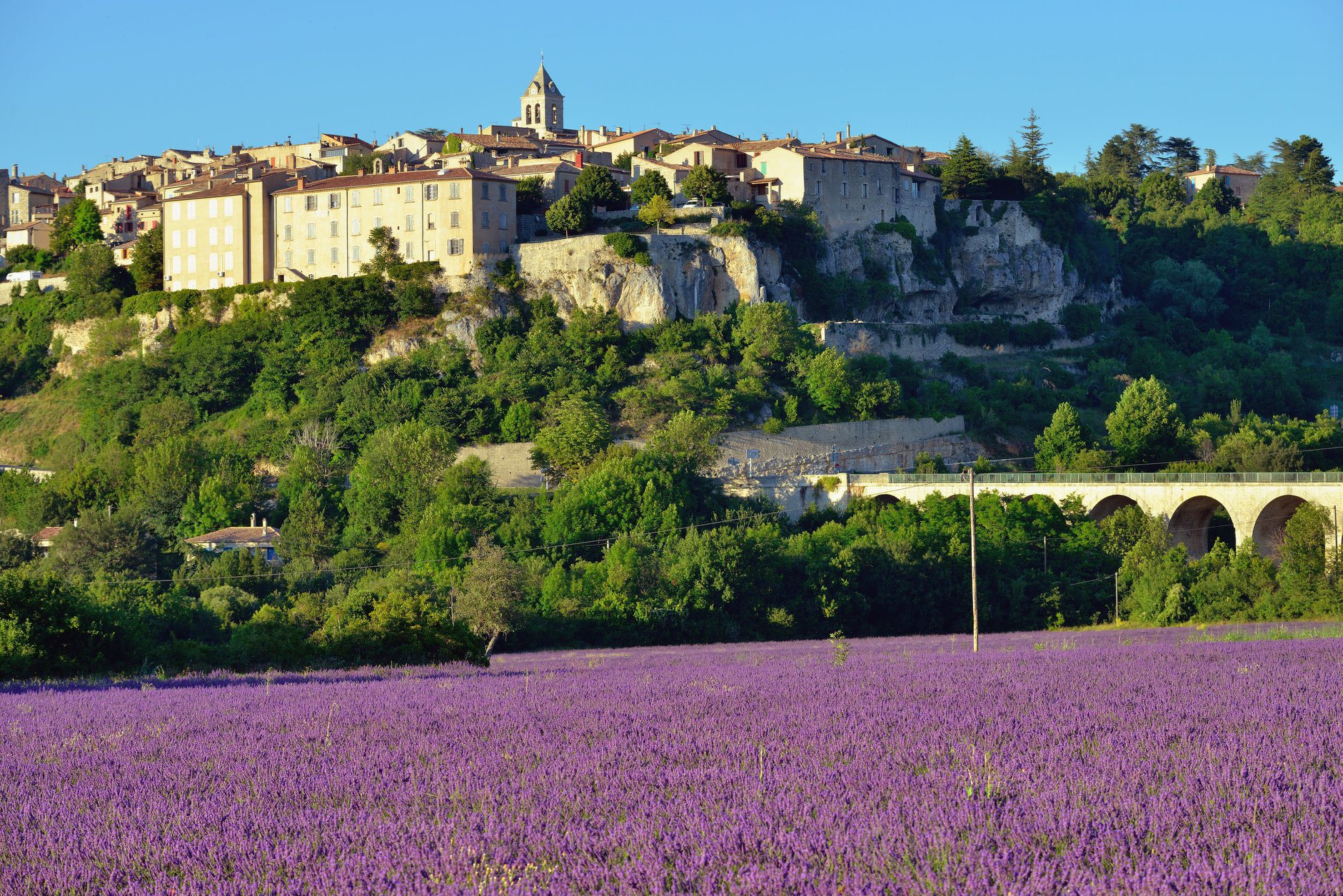 Sault Tourisme Visiter Provence France Blog & guide de voyage